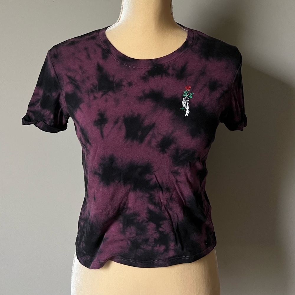 Like new Empyre tie dyed crop top